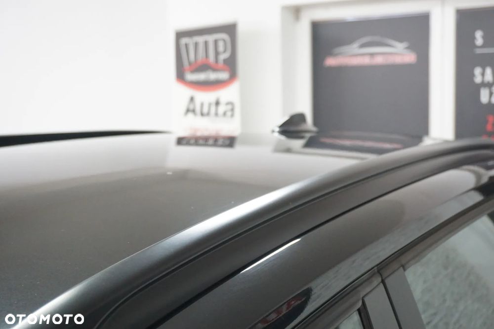 BMW X1 sDrive18d - 13