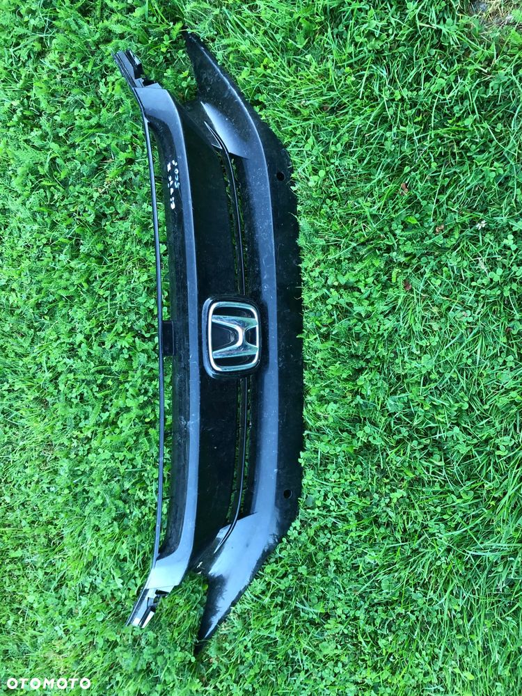 Honda Civic 10 X 17- atrapa przód przedni 71121-TGG - 1