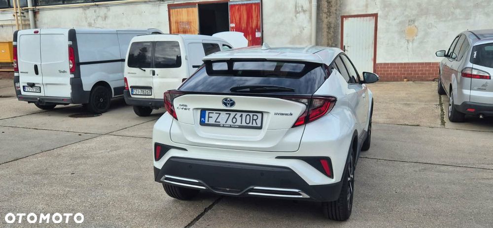 Toyota C-HR - 4