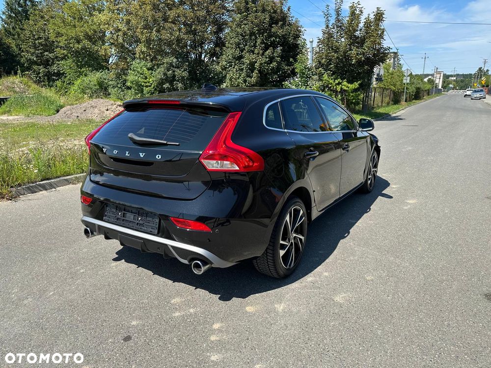 Volvo V40 D3 Geartronic RDesign - 5