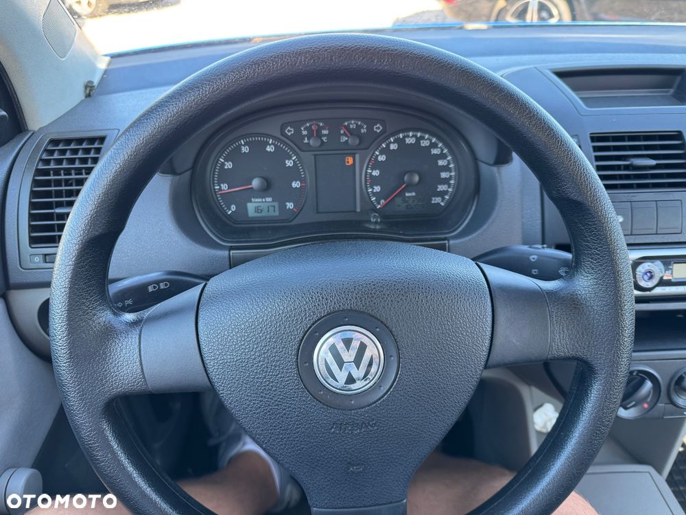 Volkswagen Polo - 7