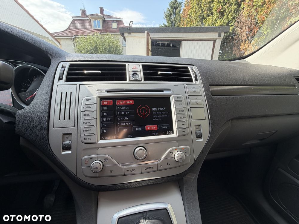 Ford Kuga 2.0 TDCi Titanium FWD - 9