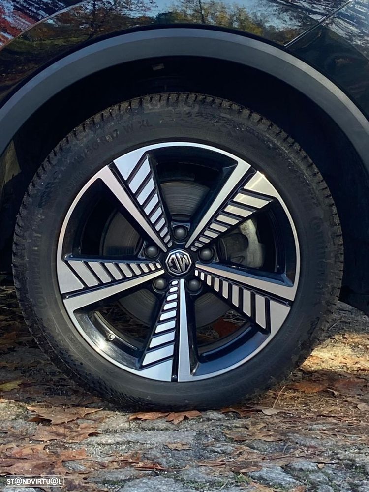 MG ZS EV Luxury - 37