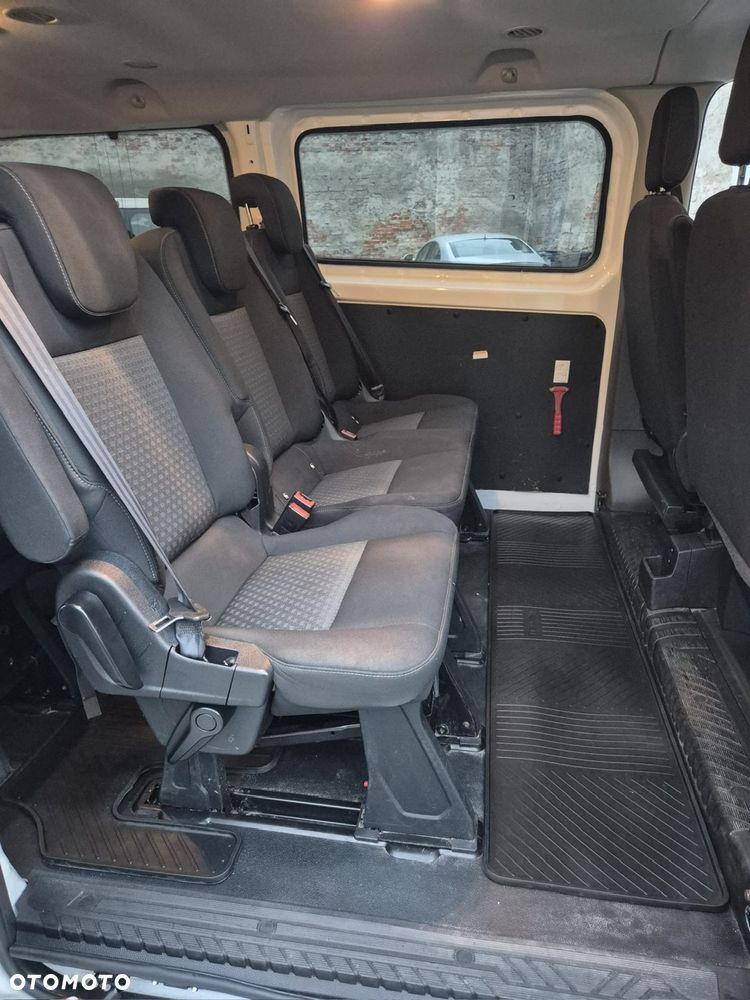 Ford Transit Custom 310 L2H1 Limited - 9