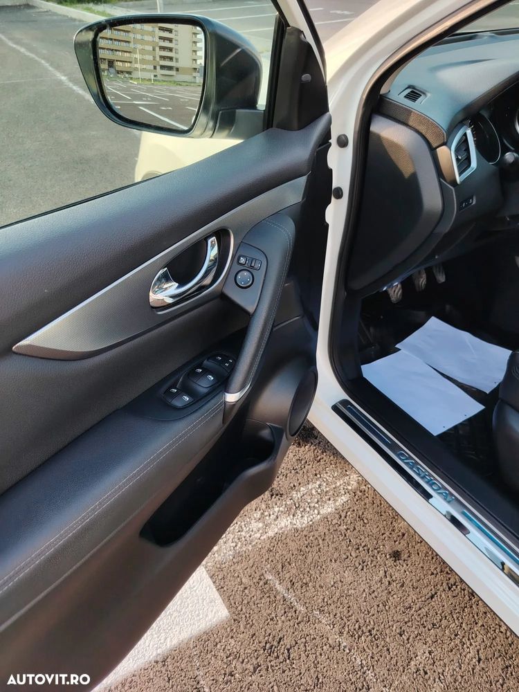 Nissan Qashqai 1.3 138CP 2WD Tekna - 17