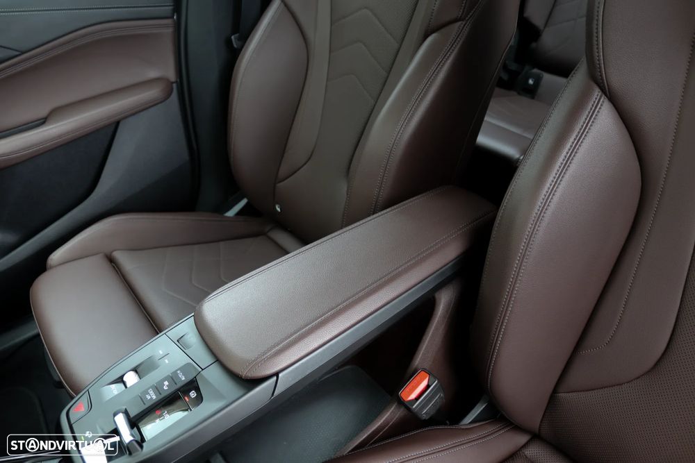 BMW 214 Active Tourer - 24