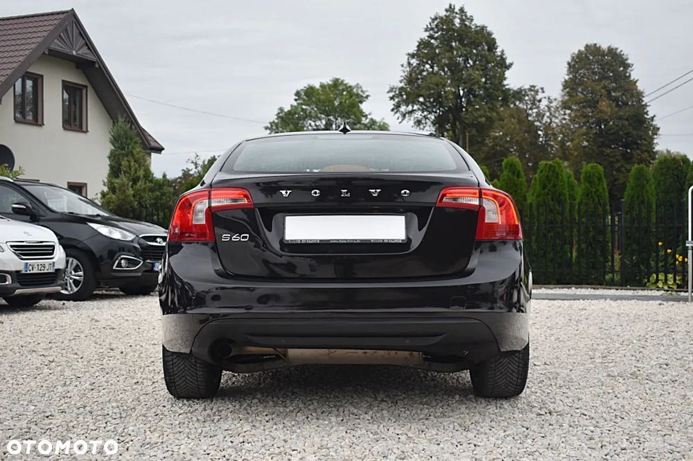 Volvo S60 D3 Summum - 7