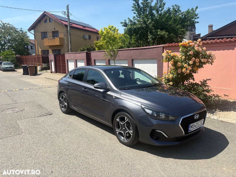 Hyundai i30 1.0 T-GDI 120CP 5DR M/T Highway - 1