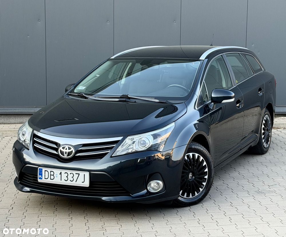 Toyota Avensis 2.0 D-4D Edition (2014) - 15