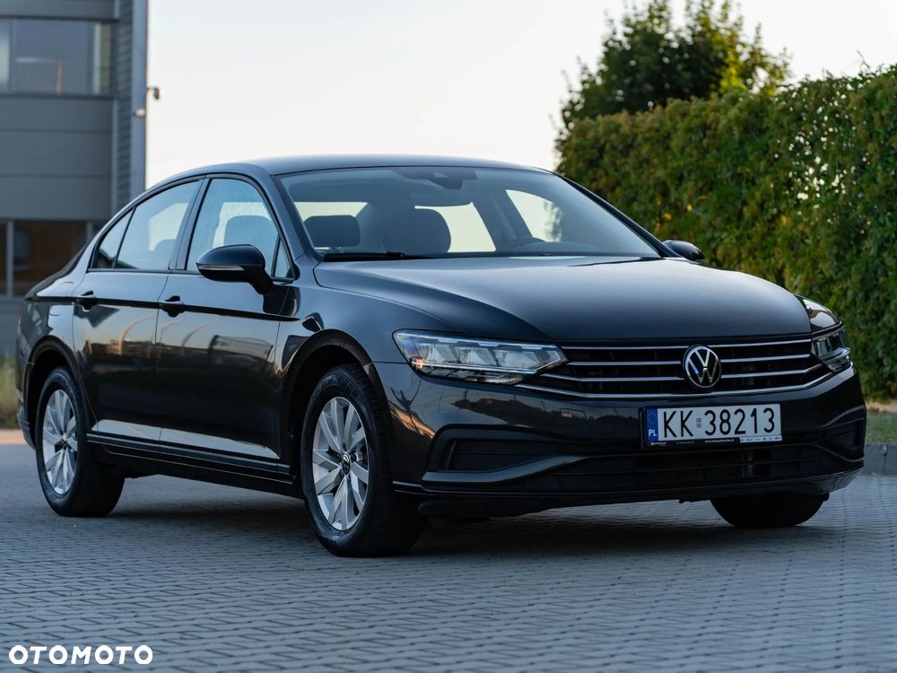 Volkswagen Passat 1.5 TSI EVO Business - 3