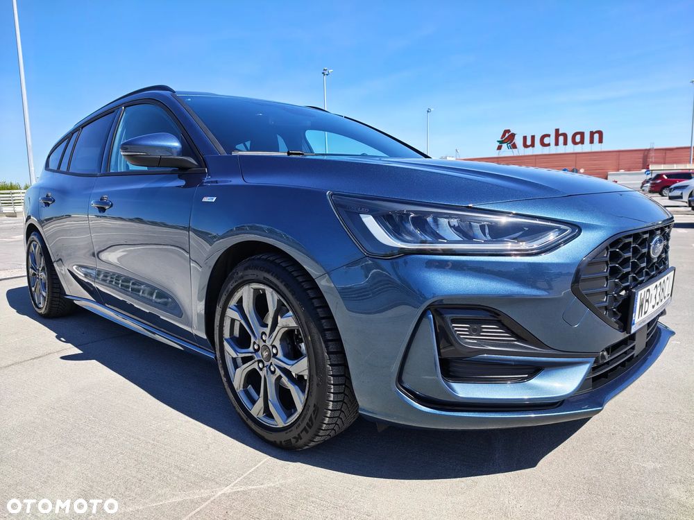 Ford Focus 1.0 EcoBoost mHEV ST-Line X - 11