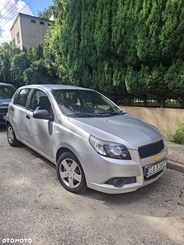 Chevrolet Aveo - 3