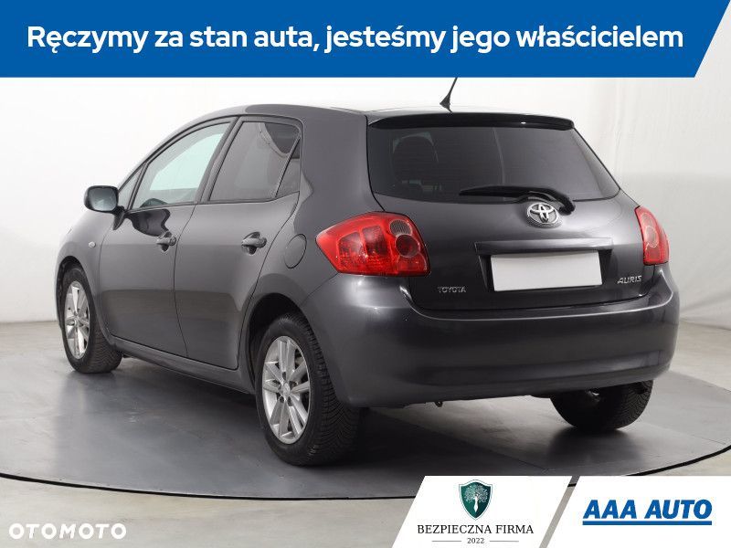 Toyota Auris - 6