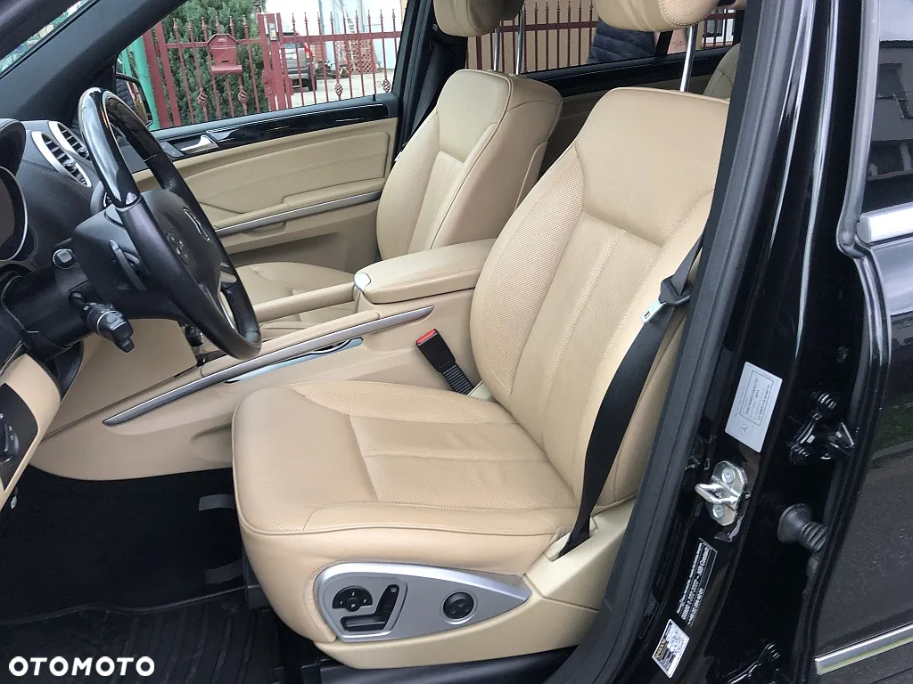 Mercedes-Benz GL 350 CDI BlueEff - 10