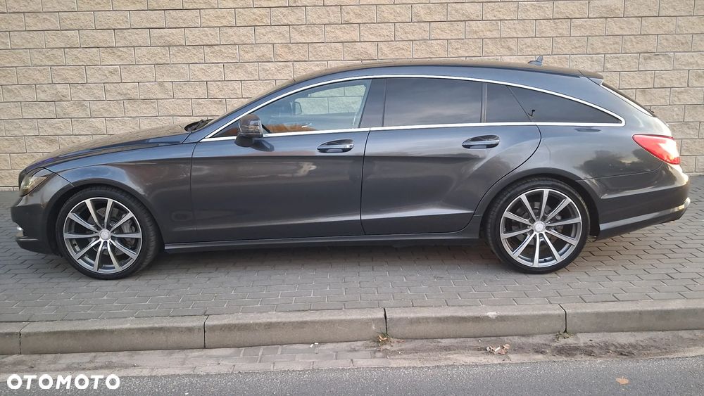Mercedes-Benz CLS - 15