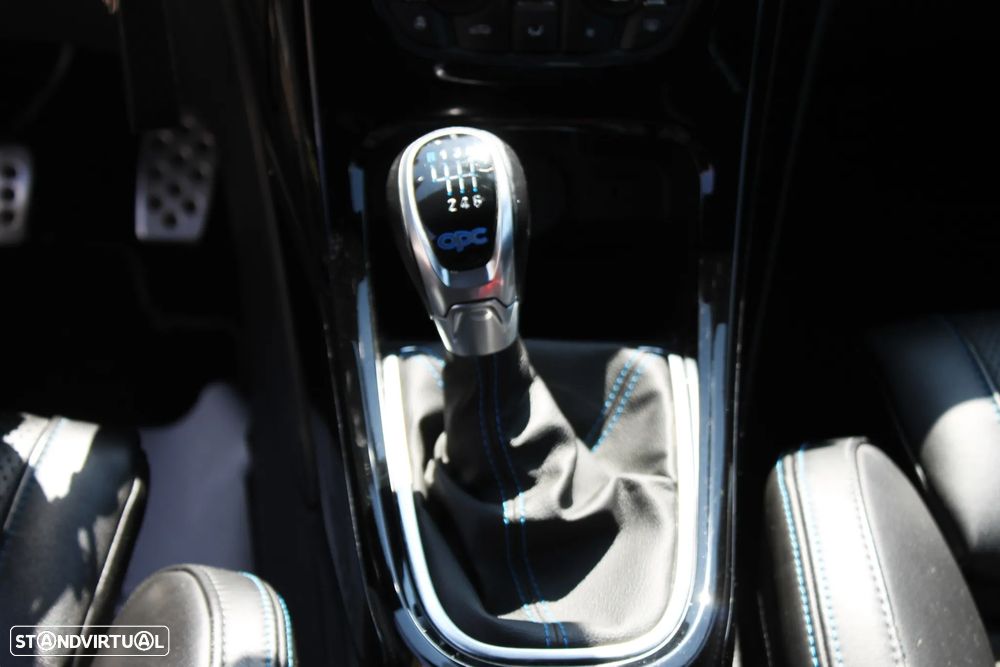 Opel Astra GTC OPC S&S - 23