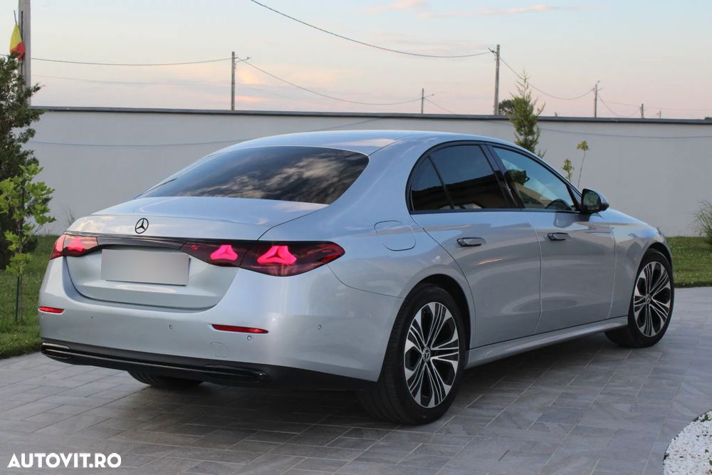 Mercedes-Benz E 200 MHEV Aut. - 9