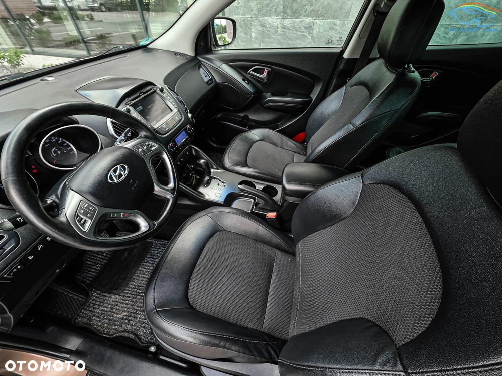 Hyundai ix35 2.0 CRDi 4WD Automatik Premium - 14