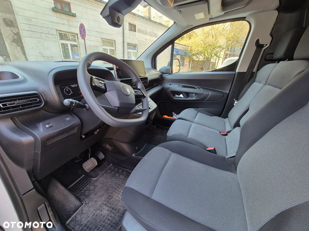 Citroën BERLINGO - 19