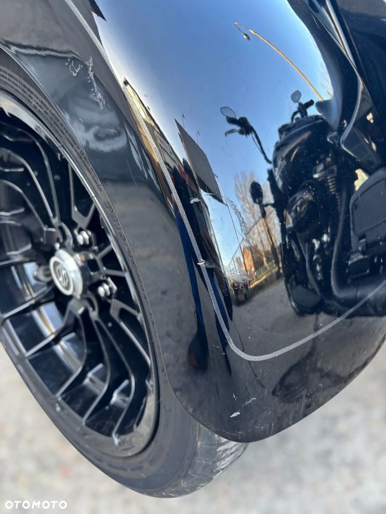 Harley-Davidson Trike Freewheeler - 15