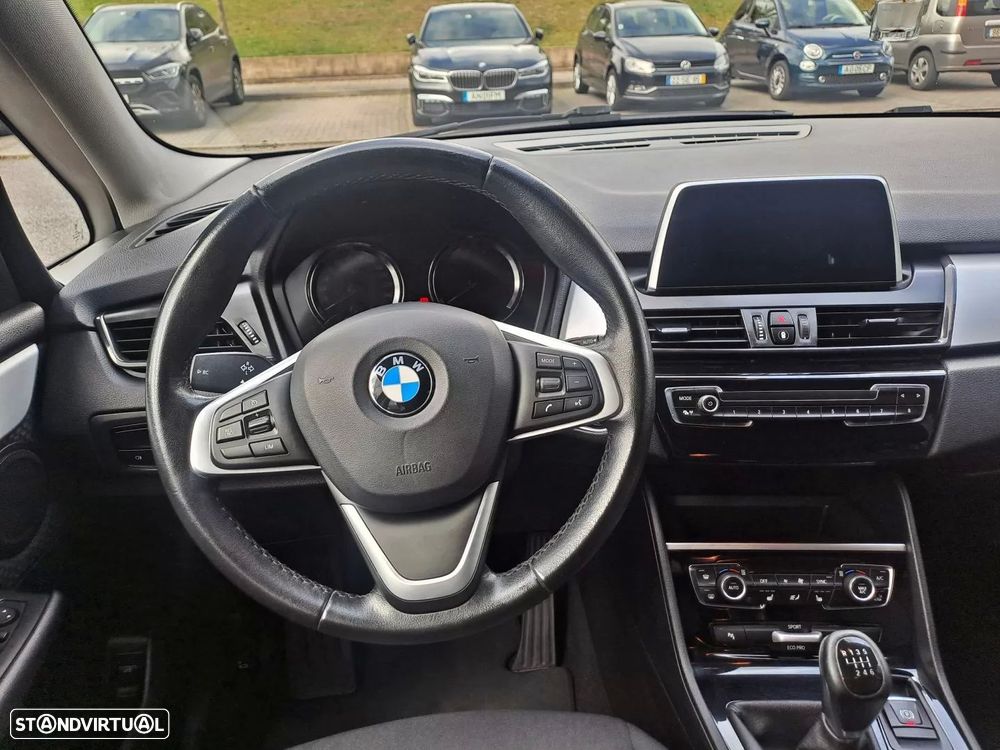 BMW 216 Gran Tourer i 7L Advantage - 11