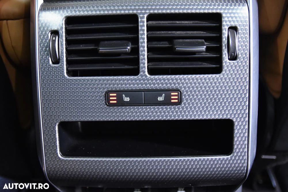 Land Rover Range Rover Sport 3.0 L HSE - 23