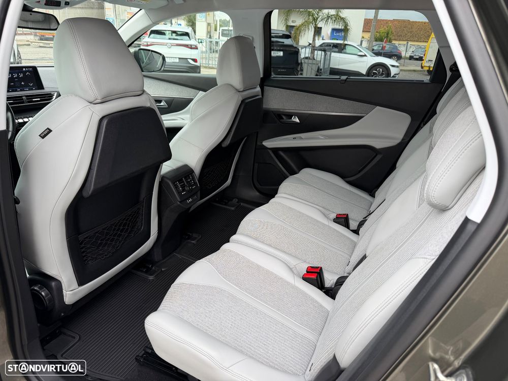 Peugeot 5008 BlueHDI 130 EAT8 Allure Pack - 16