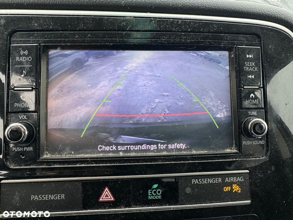 Mitsubishi Outlander - 15