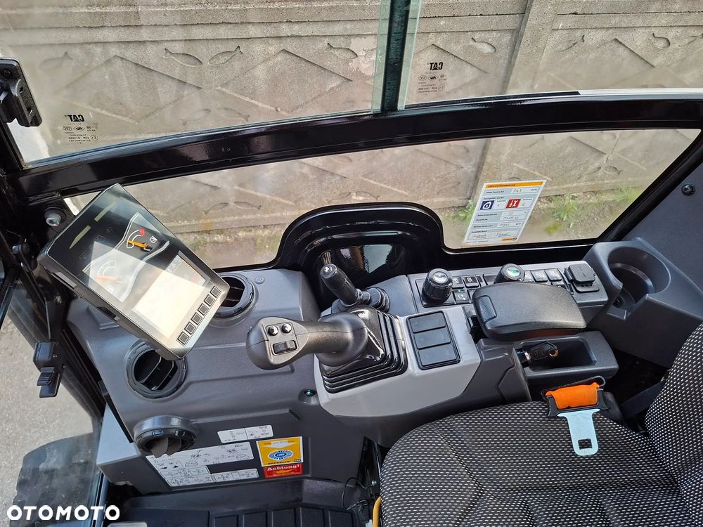 Caterpillar 301.8 05A Powertilt - 36
