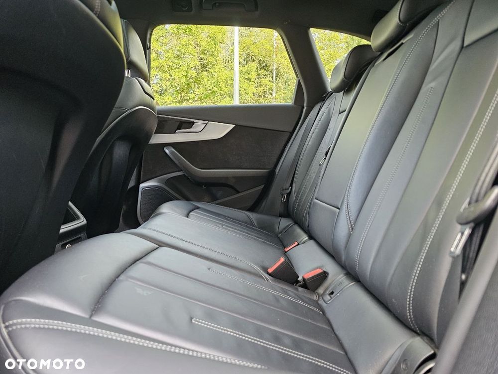 Audi A4 Avant 2.0 TDI Quattro S tronic - 24