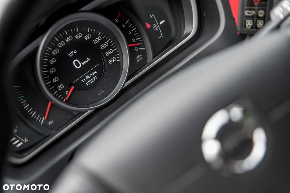 Volvo V40 T2 Drive-E Kinetic - 22