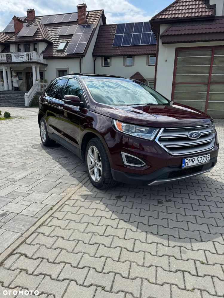Ford Edge - 2