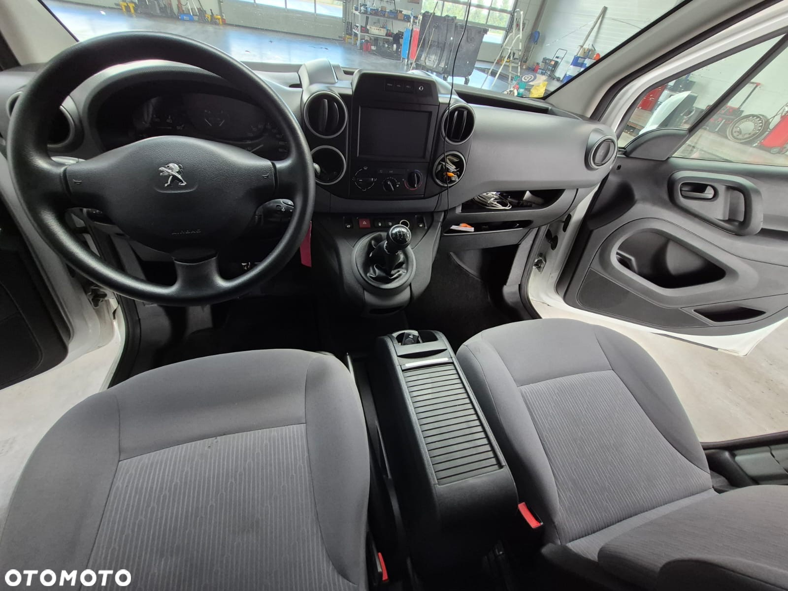 Peugeot Partner - 16