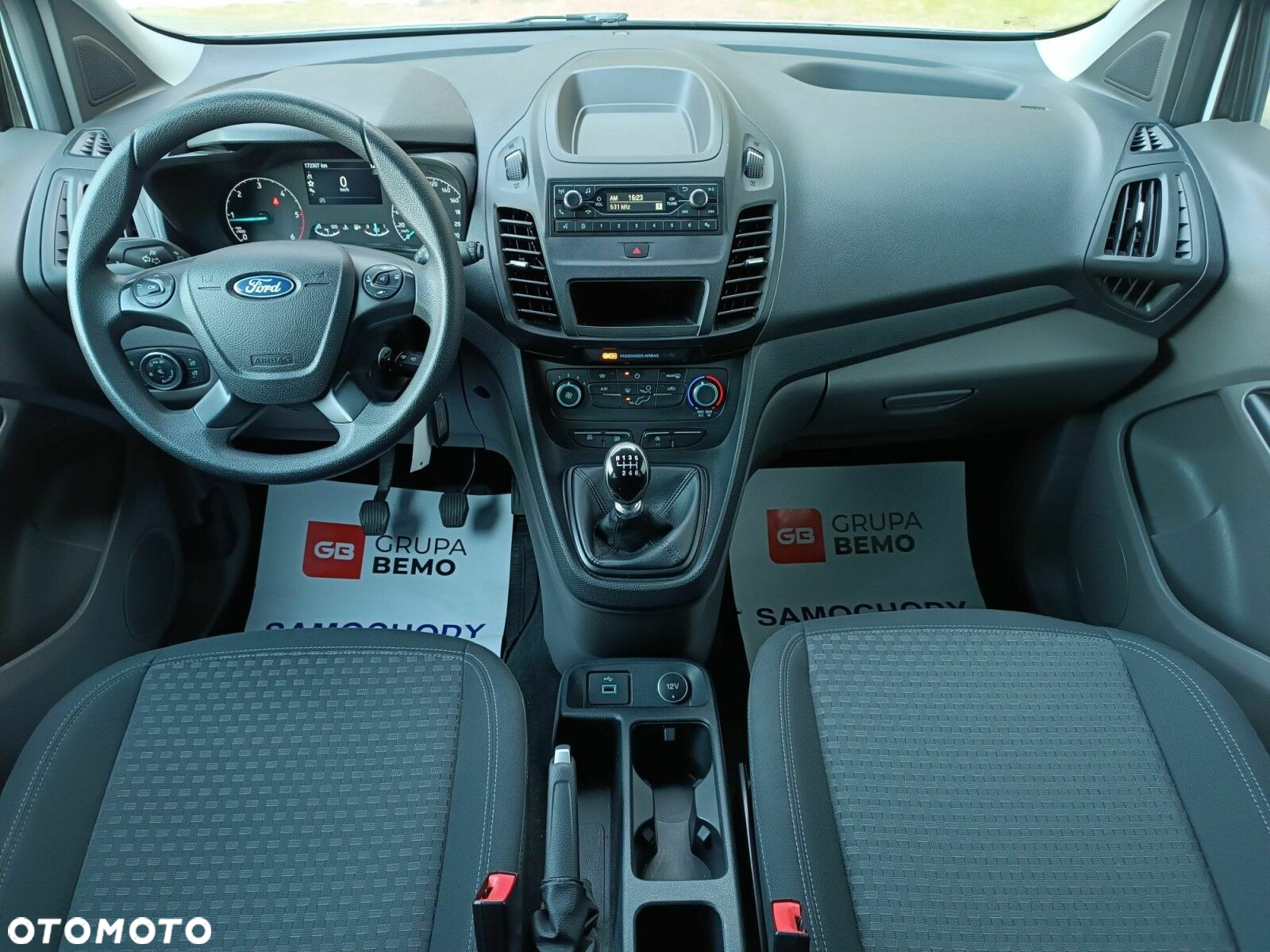 Ford Transit Connect - 10