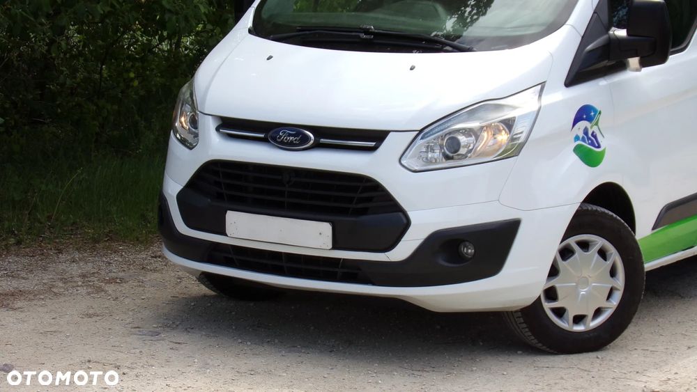 Ford TRANSIT CUSTOM 2.2TDCi * KLIMA * NAVI * ZADBANY ! - 9