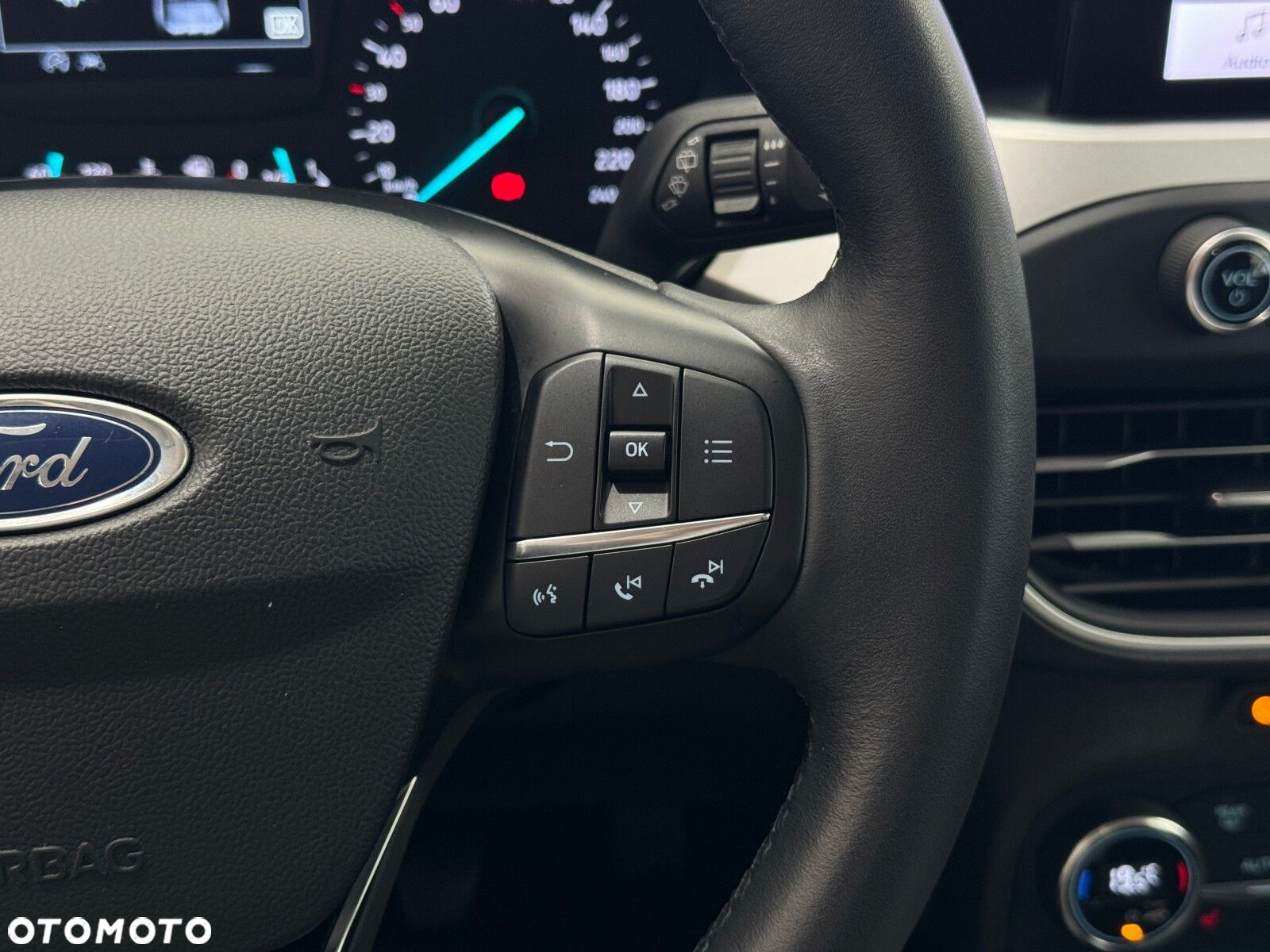 Ford Focus 1.5 EcoBlue Trend Edition - 23