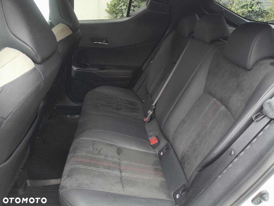 Toyota C-HR 2.0 Hybrid GR Sport - 17