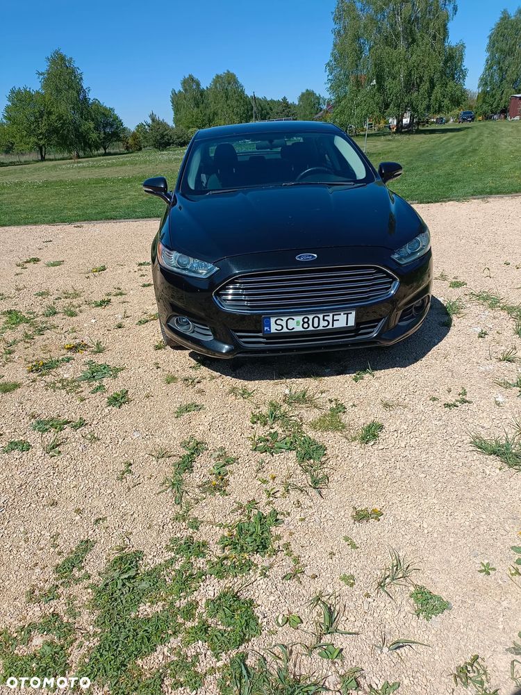 Ford Fusion - 2