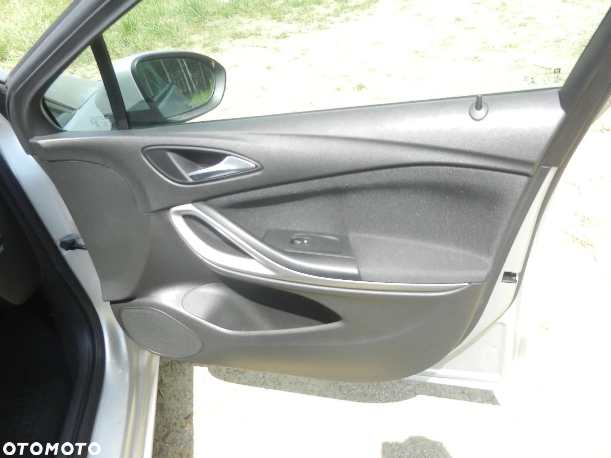 Opel Astra V 1.5 CDTI S&S - 9