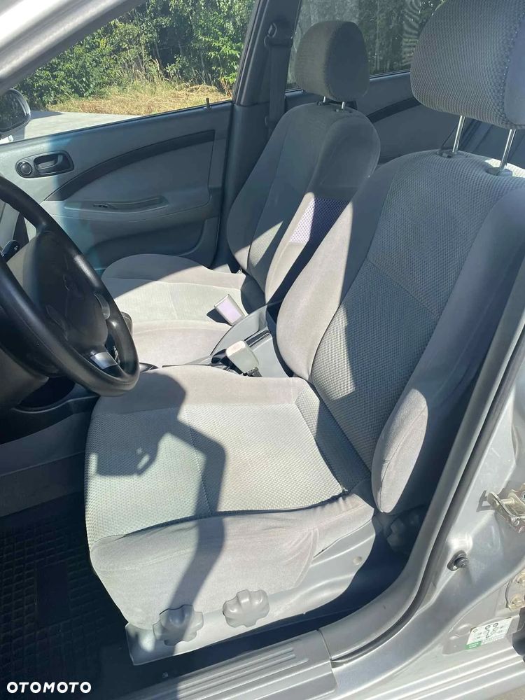 Chevrolet Lacetti - 10