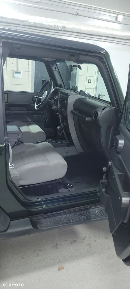 Jeep Wrangler - 7