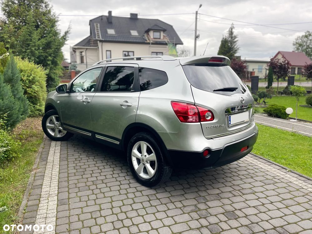 Nissan Qashqai+2 2.0 dCi Tekna - 25