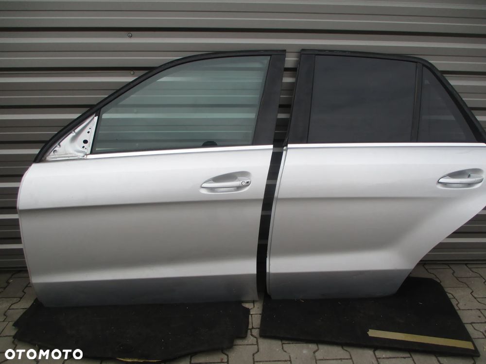 MERCEDES BENZ ML W166 DRZWI LEWE PRZEDNIE TYLNE PRZÓD TYŁ 775 - 1