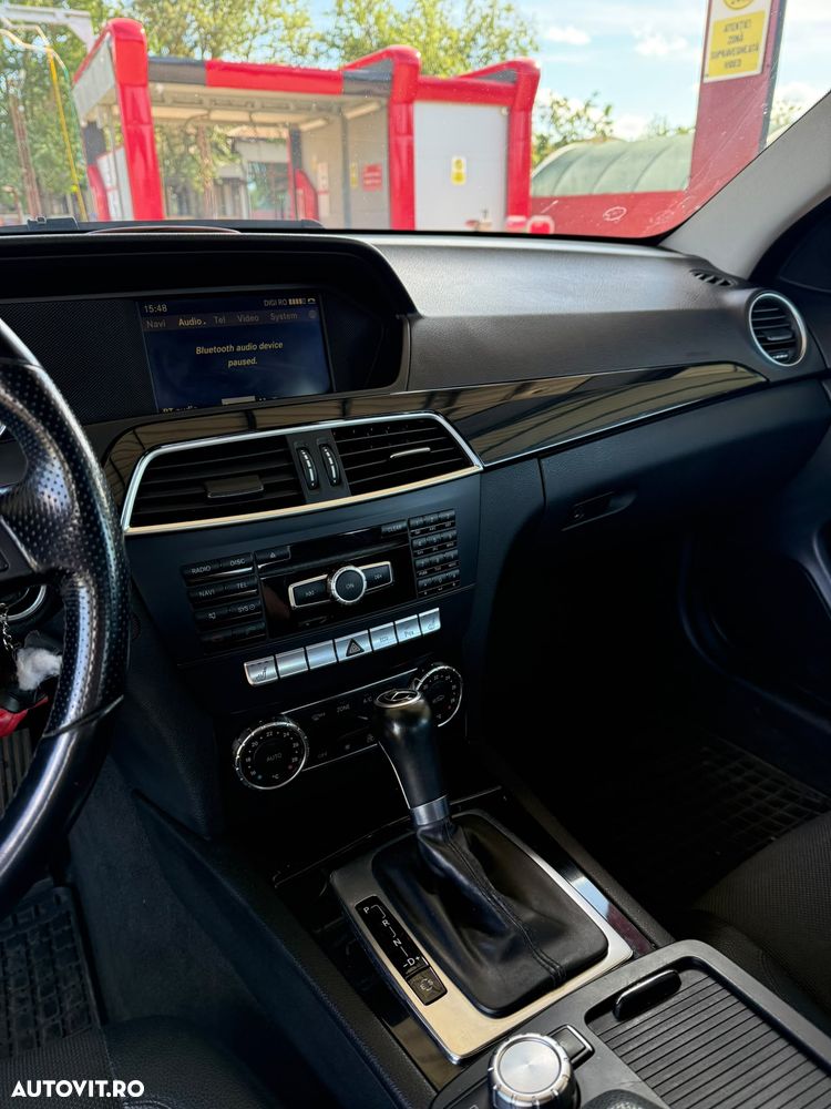 Mercedes-Benz C - 4