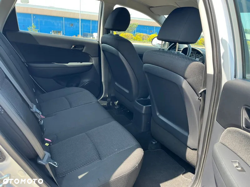 Hyundai i30 1.4 Comfort - 8
