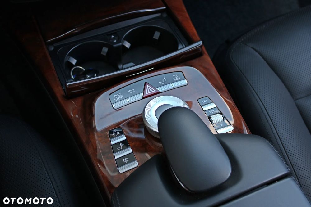 Mercedes-Benz Klasa S 500 L 4Matic 7G-TRONIC - 34