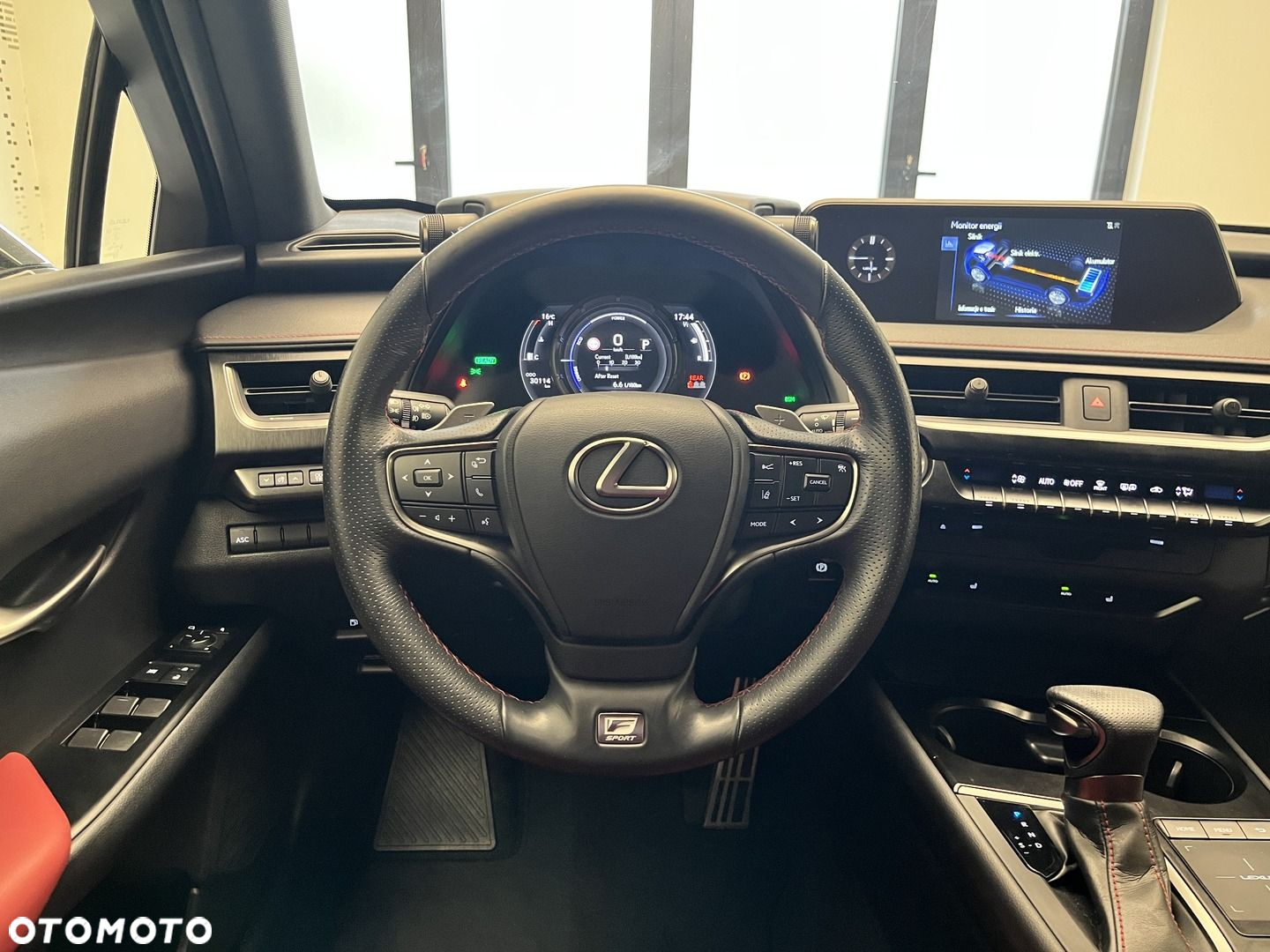 Lexus UX - 6