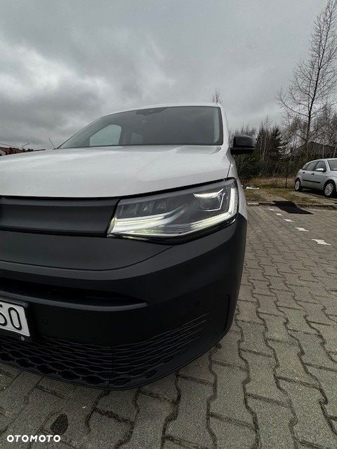 Volkswagen Caddy 2.0 TDI DSG - 14