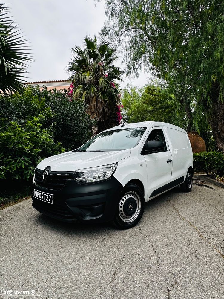 Renault Express - 1