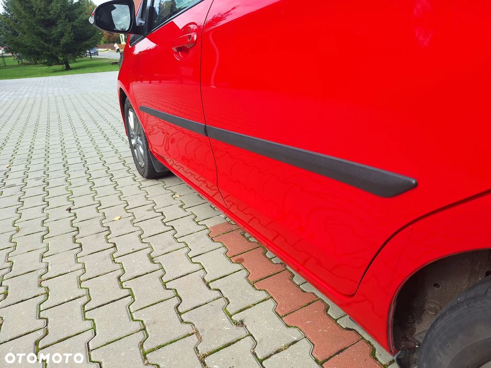 Toyota Yaris 1.33 Active EU6 - 4